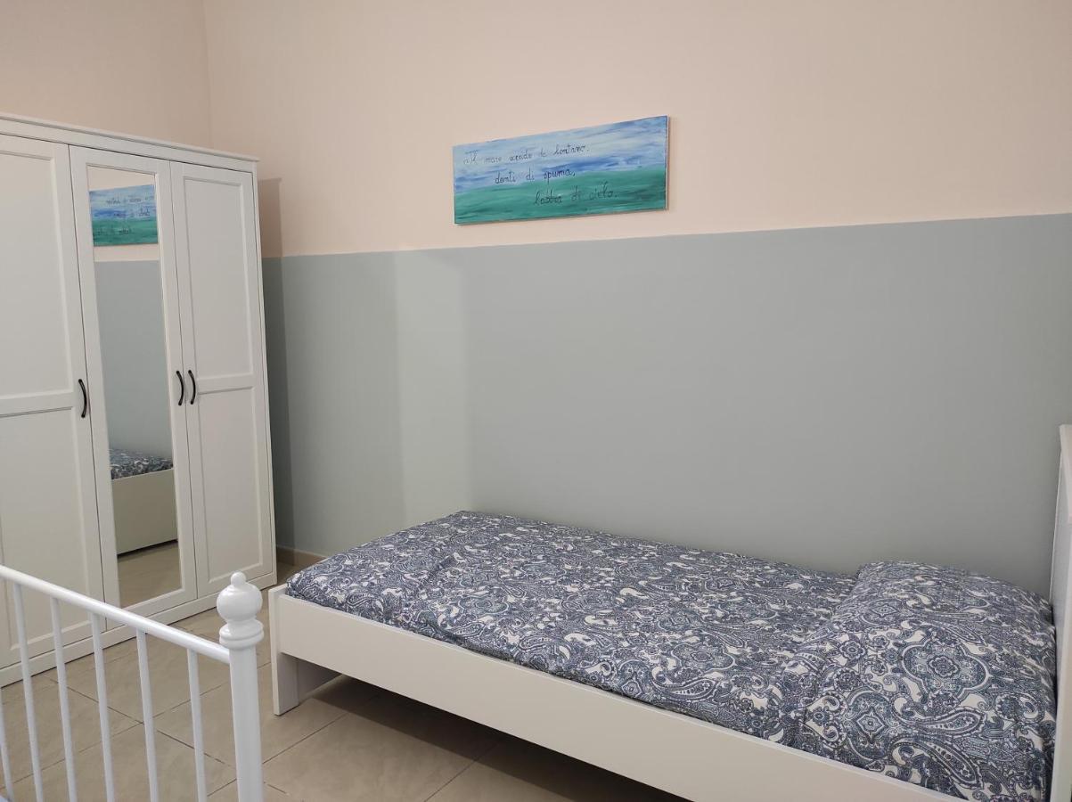 Nonno Rocco Apartment Castro  Bagian luar foto